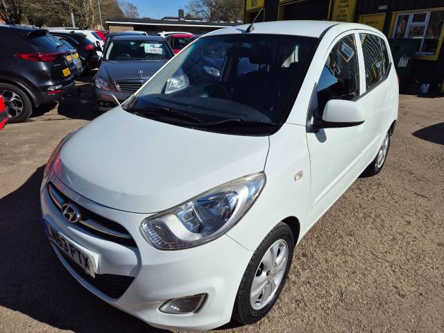 Hyundai i10 1.2 Active 5dr Auto Hatchback Petrol White