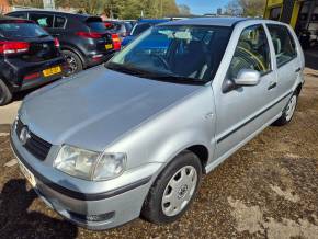 VOLKSWAGEN POLO 2001 (Y ) at Rickmansworth Sports Cars Watford