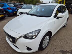 MAZDA 2 2015 (15) at Rickmansworth Sports Cars Watford