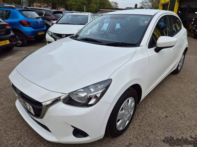 Mazda 2 1.5 75 SE 5dr Hatchback Petrol White