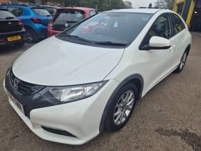 HONDA CIVIC 2012 (12) at Rickmansworth Sports Cars Watford