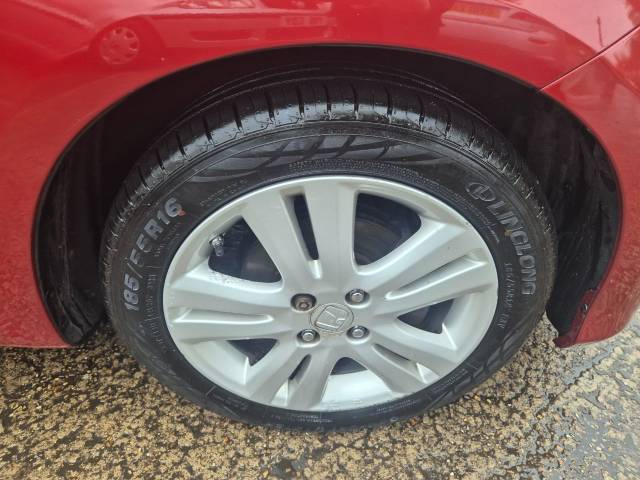 2015 Honda Jazz 1.4 i-VTEC ES Plus 5dr