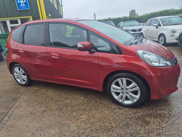 2015 Honda Jazz 1.4 i-VTEC ES Plus 5dr