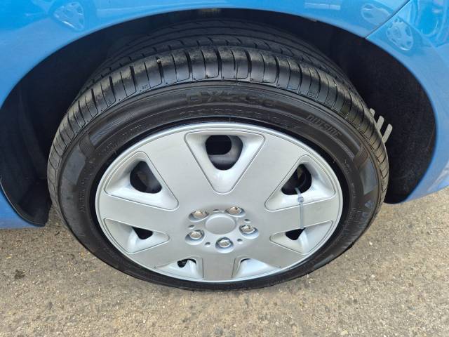 2010 Ford Fiesta 1.25 Edge 3dr [82]
