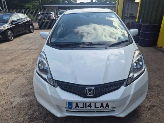 2014 Honda Jazz 1.4 i-VTEC ES Plus 5dr CVT