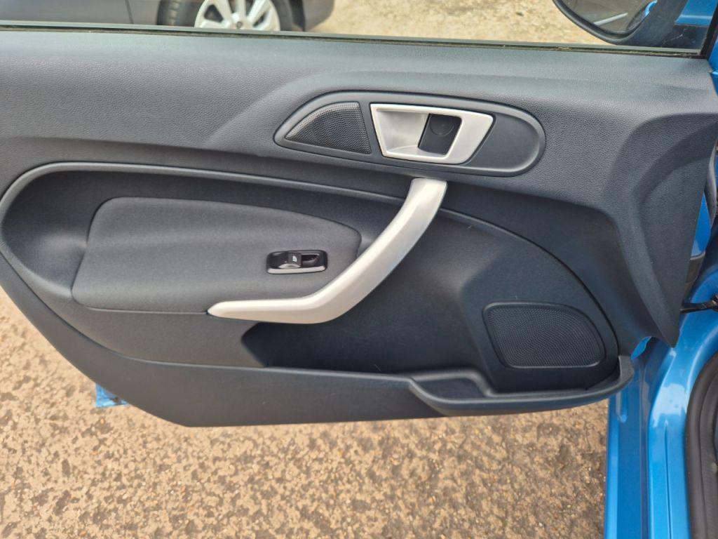 2012 Ford Fiesta