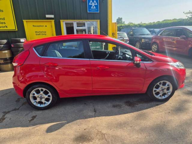 2012 Ford Fiesta 1.4 Zetec 5dr Auto