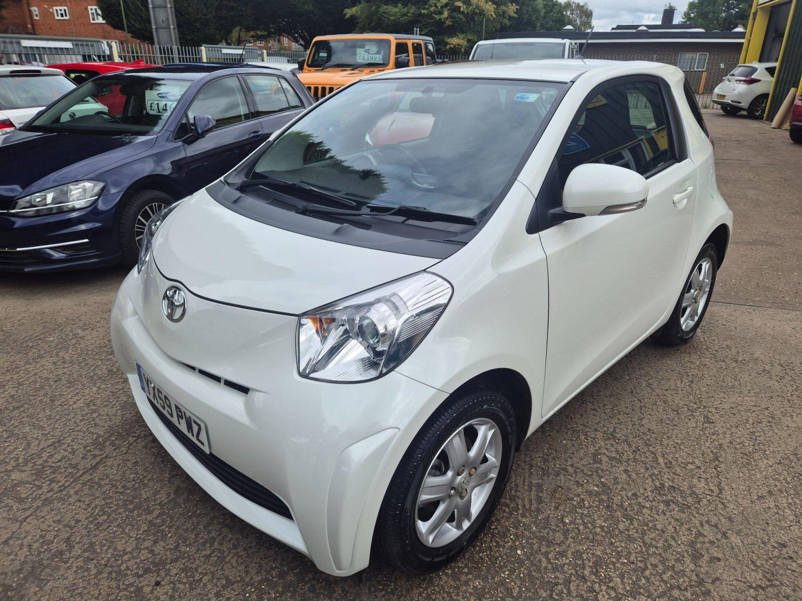2009 Toyota iQ