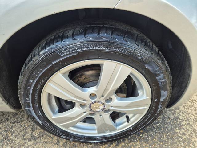 2011 Mercedes-Benz A Class 2.0 A180 CDI Avantgarde SE CVT 5dr