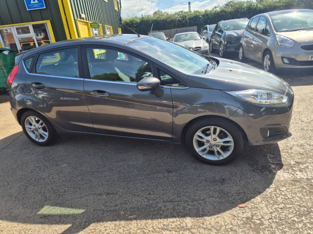 2016 Ford Fiesta 1.25 Zetec Euro 6 5dr