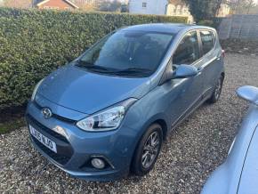 HYUNDAI I10 2015 (15) at Rickmansworth Sports Cars Watford