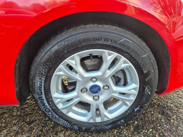 2014 Ford B-MAX 1.4 Zetec Euro 5 5dr