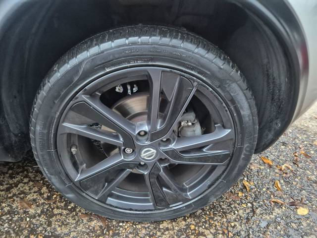 2015 Nissan Juke 1.6 DIG-T Tekna XTRON 4WD Euro 6 5dr