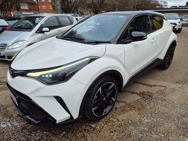 Toyota C-HR 1.8 Hybrid GR Sport 5dr CVT Hatchback Petrol/Electric Hybrid WHITE/BLACK